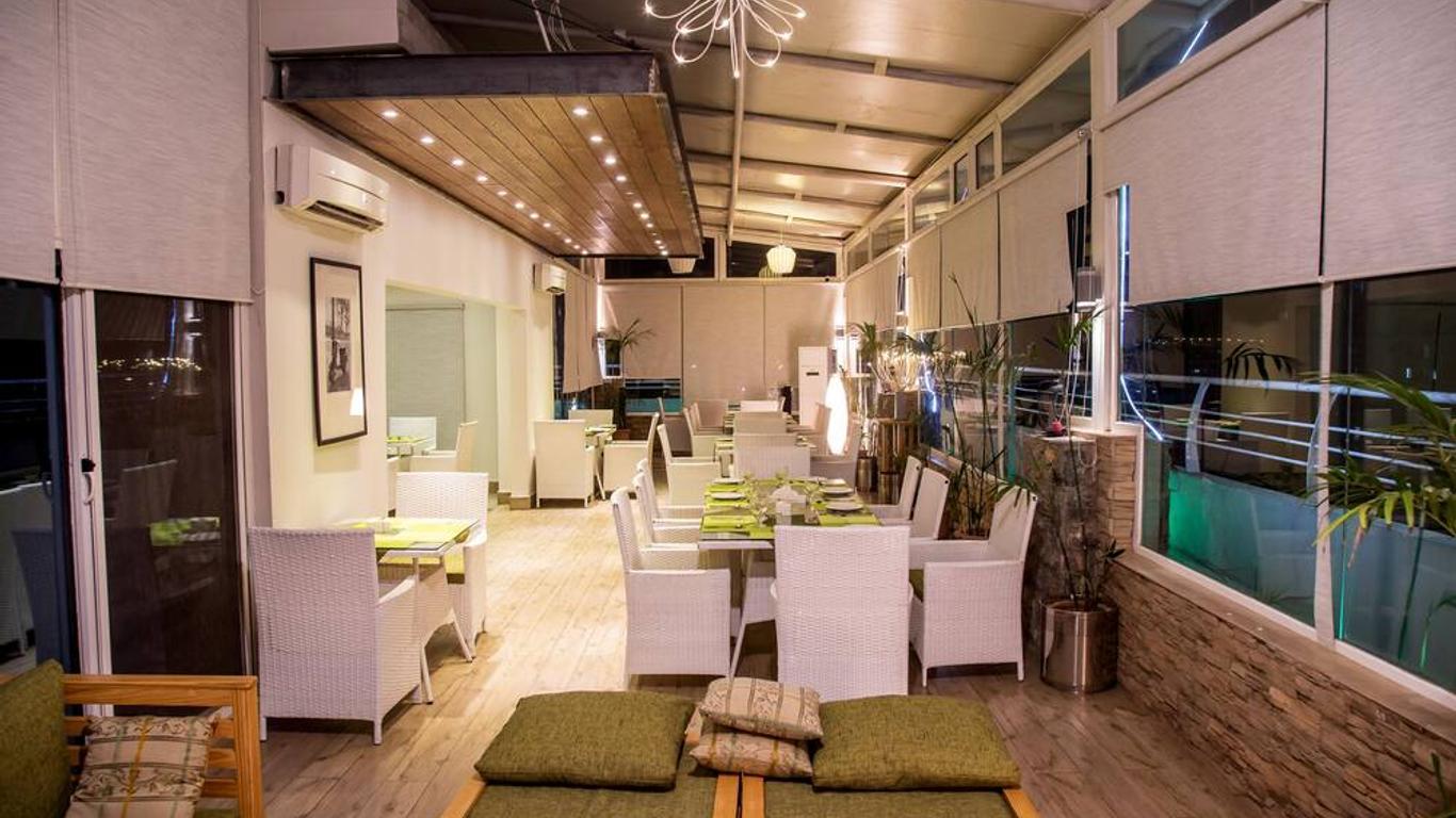 Grand Islamabad Hotel