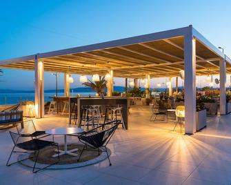 Horizon Blu Boutique Hotel - Kalamata - Innenhof