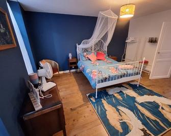 Charming Countryside House in Beauvais with pool - Beauvais-sur-Matha - Habitación