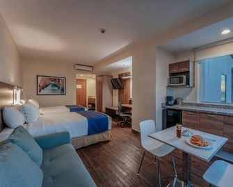 La Venta Inn Ciudad del Carmen - Ciudad del Carmen - Makuuhuone