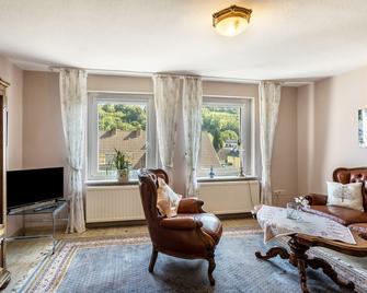 Ferienwohnung Schlossbergblick - Arnsberg - Wohnzimmer