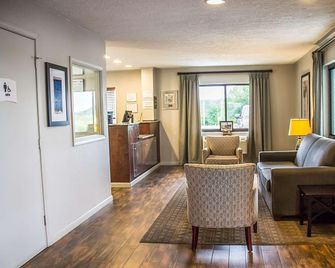 Quality Inn Cambridge - Cambridge - Sala de estar