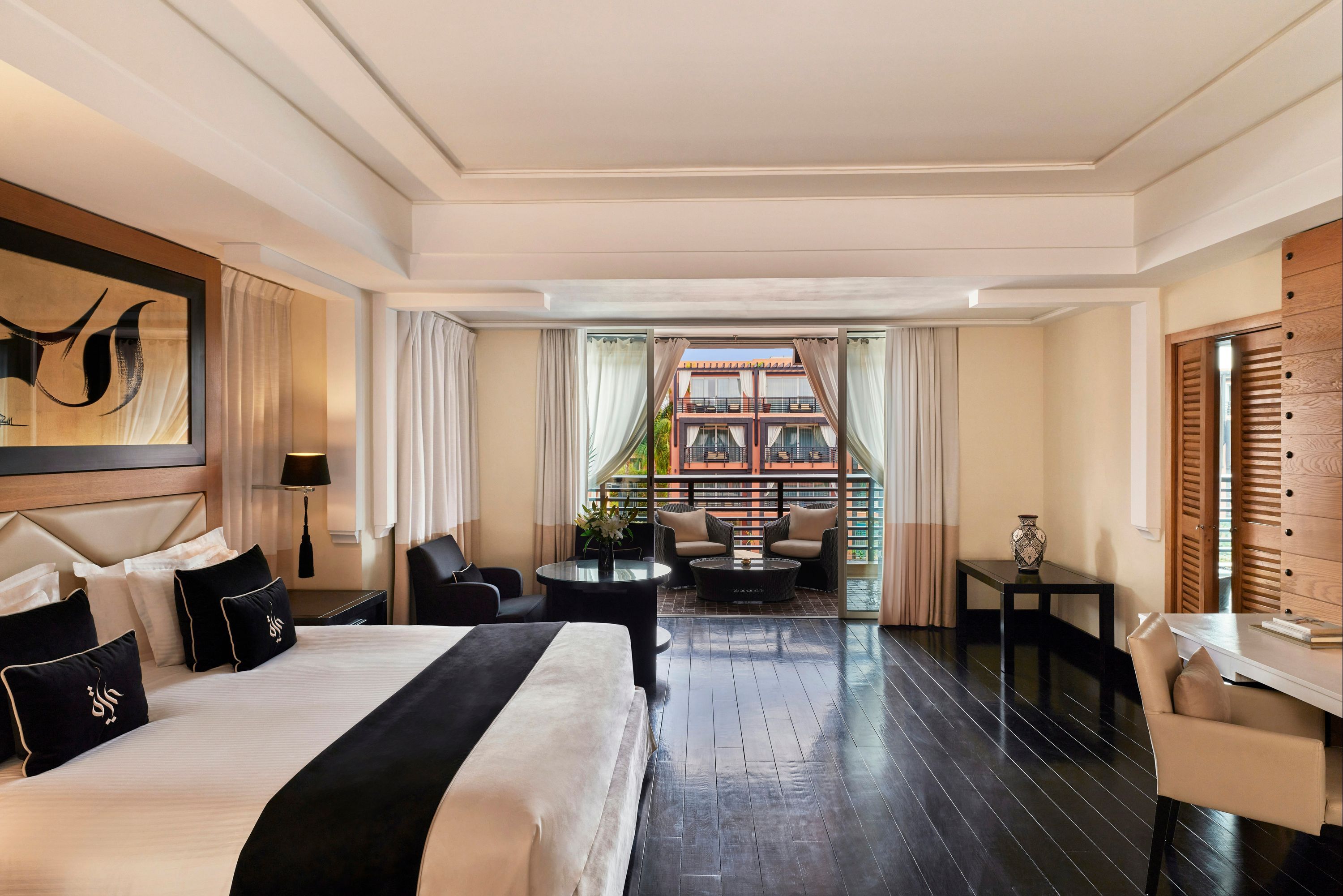 فندق ورياض الناعورة باريير