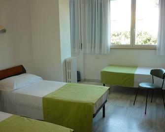 Albergo Dei Pini - Andria - Slaapkamer