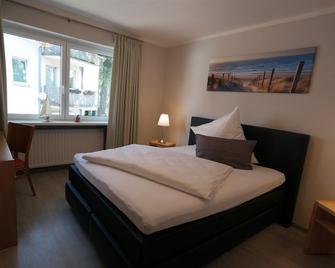 Hotel Lindas - Oyten - Schlafzimmer