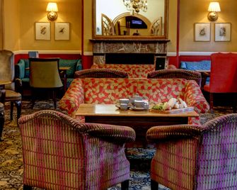 The Bull Hotel, Sure Hotel Collection by Best Western - Peterborough - Lounge