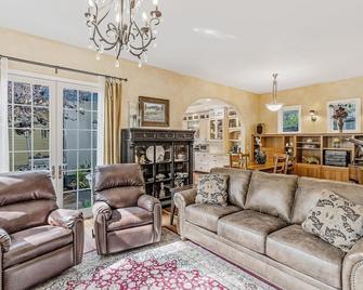 Steamboat Villa - Steamboat Springs - Living room