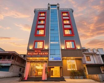 Fabhotel Holiday Grand - Patna - Edificio