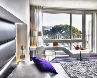 Hôtel Mercure Nice Promenade des Anglais - ניס - חדר שינה