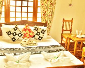Basera Residency - Srinagar - Habitación