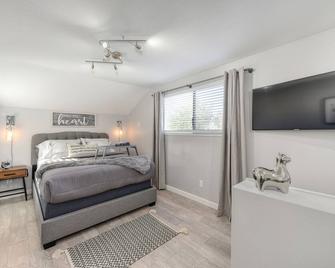 Downtown Alhambra House Walk To All J Street & Midtown Back Yard Grill Parking - סקרמנטו - חדר שינה
