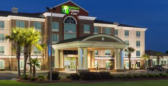 Holiday Inn Express & Suites Florence I-95 @ Hwy 327 - Florence