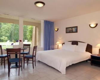 فاكونسيول - لو دومين دو شام - فالون-بون-دارك