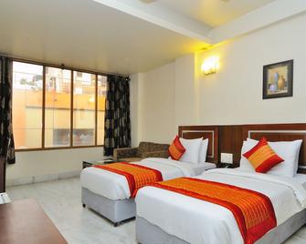 Hotel Shanti Villa - New Delhi - Bedroom