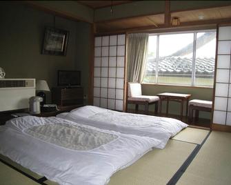 Suigetsurou Hotel - Tonami - Спальня