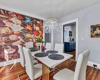 Niagara Riversideview 2king Arcade Gameroom Wifi Freeparkng Office Sleep 10 - Buffalo - Eetruimte