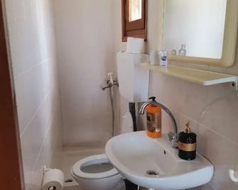 Apartment at Tsoutsouros South Crete - Tsoutsouros - Baño