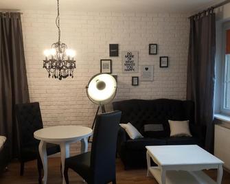 Piekna Apartments White - Łomża - Living room