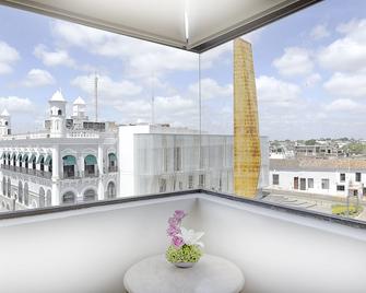 أولميكا بلازا أيربان إكسبرس - فيلاهيرموسا - شرفة