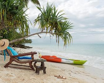 Tikitam Palms Boutique Hotel - Pongwe - Strand