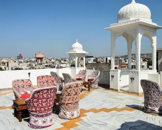 OYO 7152 Gumaan Heritage - Jaipur - Balcony