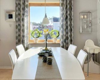 Holiday home Västra Frölunda - Västra Frölunda - Comedor