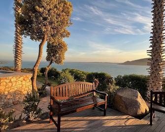 La Shack With Gorgeous Views - Langebaan - Patio