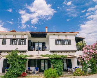 Aktaion Hotel - Kalamos - Edificio