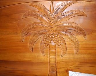 Newly Renovated Piece Of Paradise. Experience Old Hawaii At Its Best. - Kapaau - Servicio de la habitación