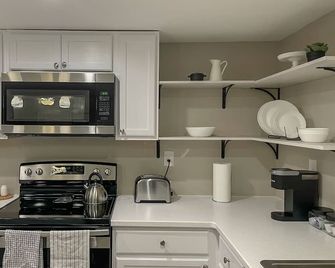 Cozy Contemporary • Entireapt 1-Bed/1-Bath - Prescott Valley - Cocina