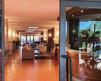 Hotel Carignano - Lucca - Reception