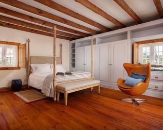 Writer's Cottage - Luxury Home Inspiration - Colares - Habitación