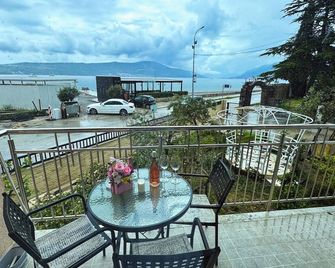 Qumi Apartments - Tivat - Balcón