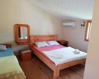 Medusa Camping - Gelemiş - Schlafzimmer