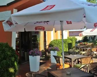 Hotel Bursztyn - Kalisz - Patio