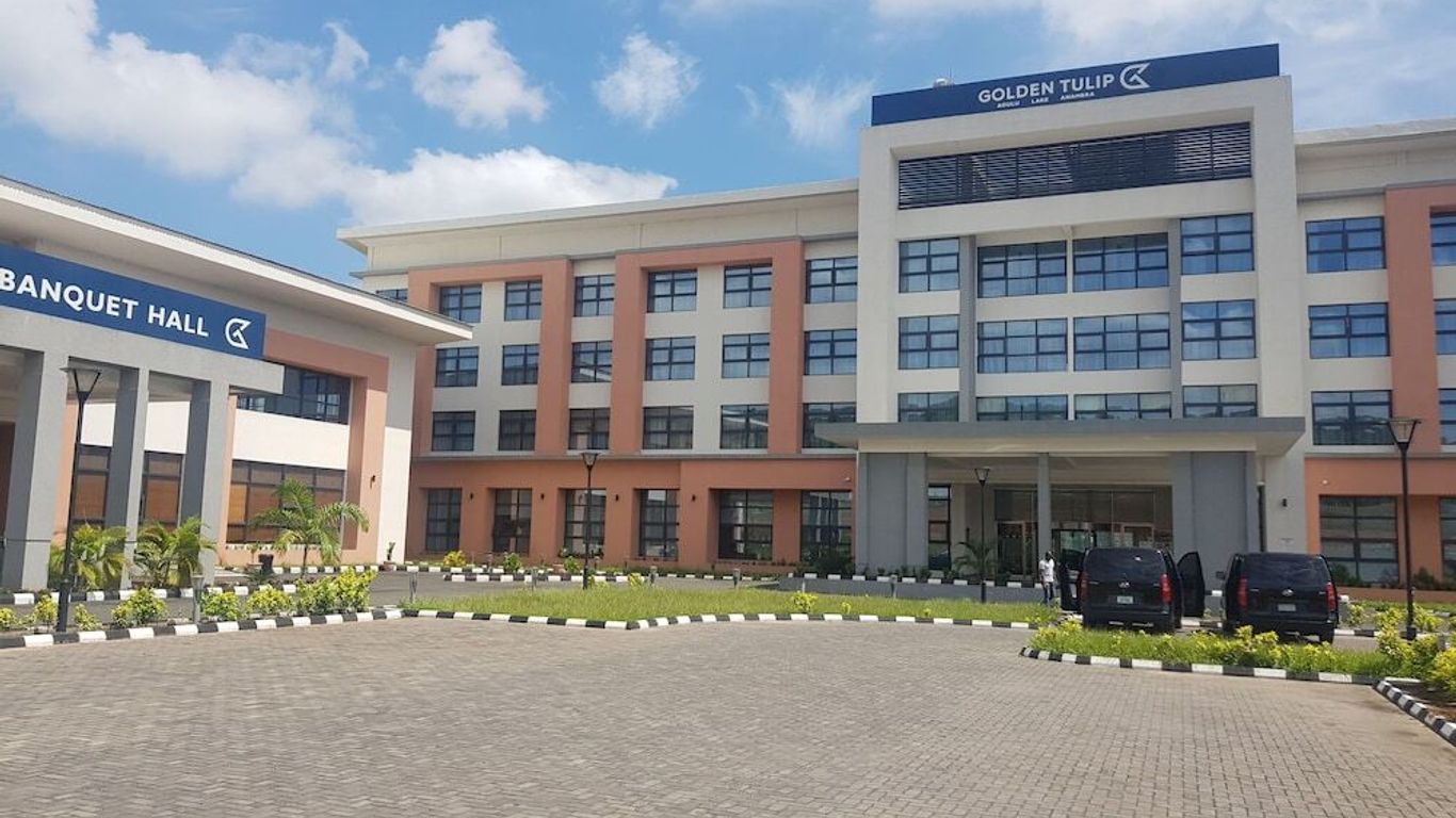 Golden Tulip Agulu Lake Hotel & Resort