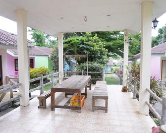 Dahla House Ranong - Mueang Ranong - Patio