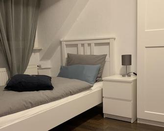 Zum armen Mann - Düsseldorf - Bedroom
