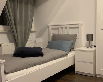 Zum armen Mann - Düsseldorf - Camera da letto