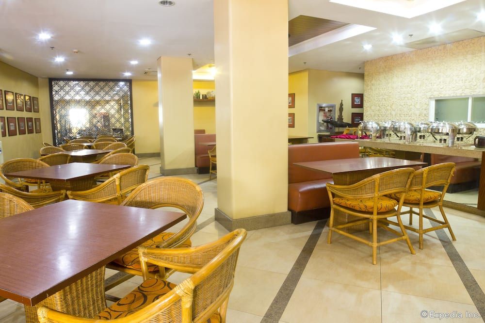 Crown Regency Prince Resort