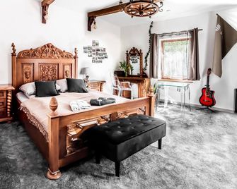 Pawel Szostakowski - Gdansk - Bedroom