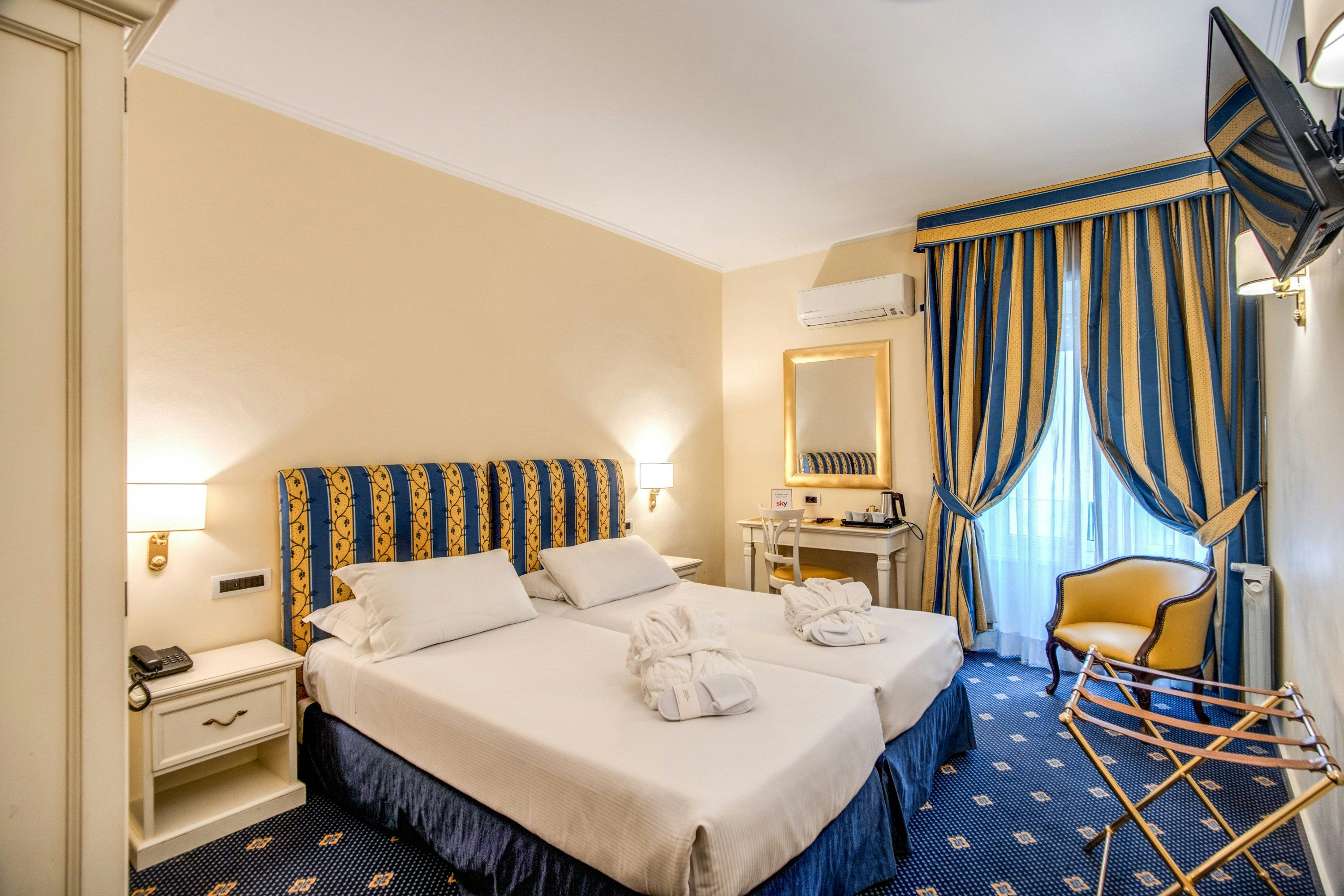 Napoleon Hotel - רומא - חדר שינה