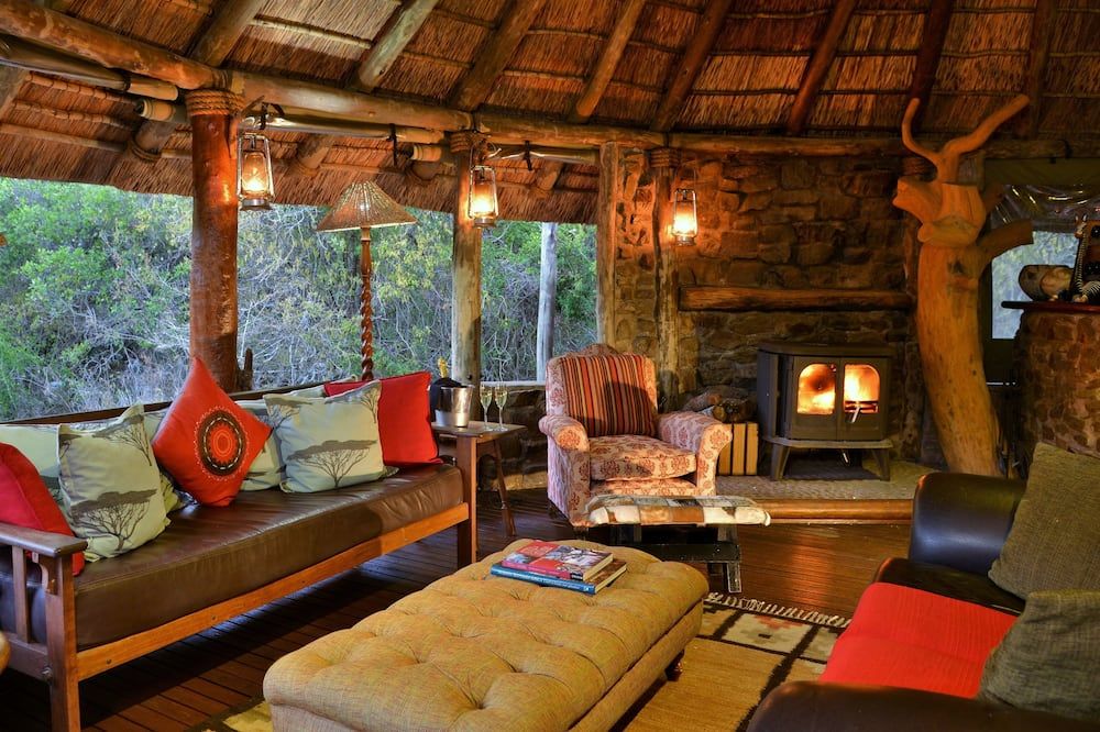 Sibuya Game Reserve and Lodge - Kenton on Sea - Obývací pokoj