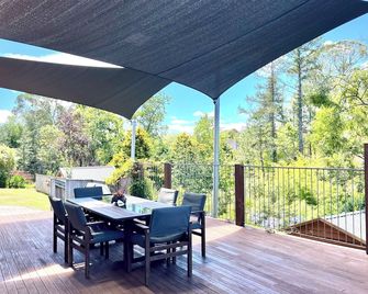 Ridgetop Retreat - Havelock North - Patio
