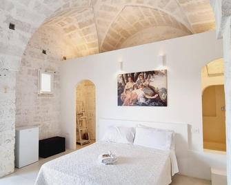 Corte Mercurio B&B - Ugento - Schlafzimmer