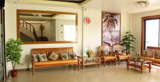 Casa Belina Tourist Inn - Puerto Princesa - Lobby