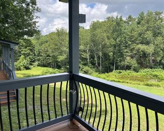 New! Blue Ridge Bound Cabin 326 - Floyd - Balcony
