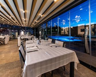 Premantura Resort - Hotel & Restaurant - Premantura - Restaurante