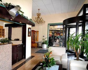 Hotel Zur Rebe - Hochheim am Main - Ingresso