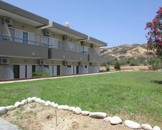 Sevi Apartments - Kefalos - Building